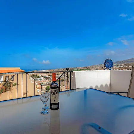 Apartment Spacious 2 Bedroom Tenerife South