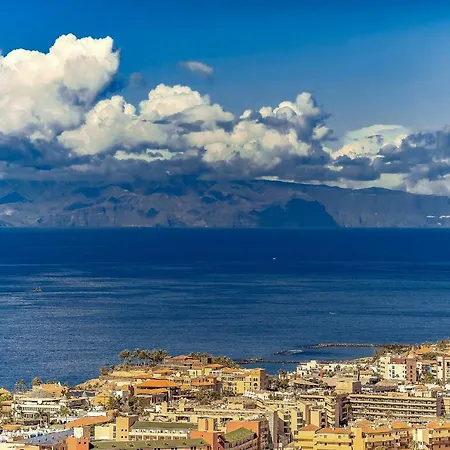 Spacious 2 Bedroom Tenerife South Apartman