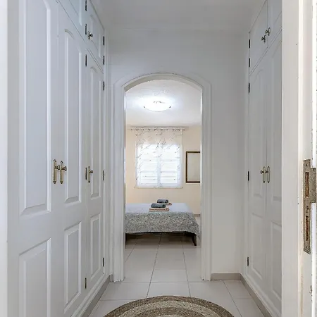 Apartman Spacious 2 Bedroom Tenerife South *